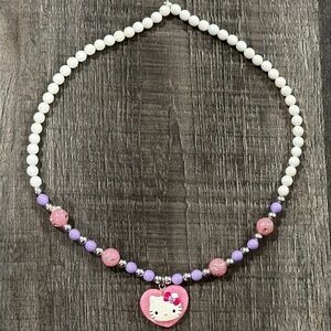 💞 Sanrio Hello Kitty Beaded Heart Charm Necklace